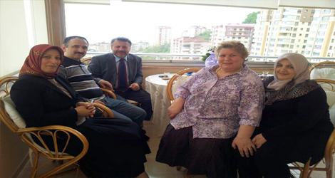 AK Parti Otizm Hastas ocuklarla Bir Araya Geldi

