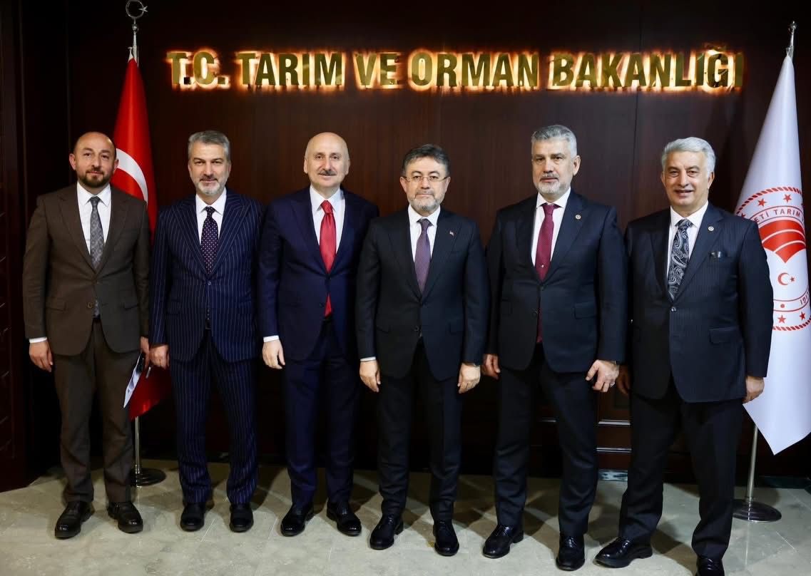 AK Parti Trabzon �l Ba�kan� Dr. Sezgin Mumcu, Ankara�da bir dizi ziyaret ger�ekle�tirdi. 