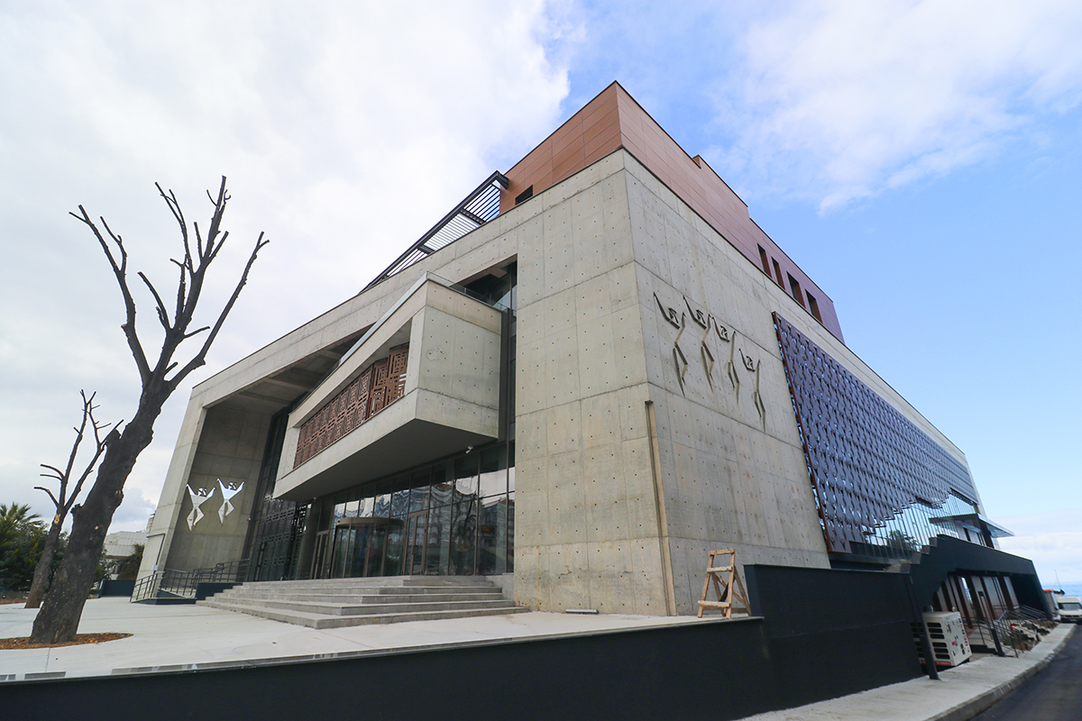 AKAABAT BELEDYESݒNDEN ETME BYK KATKI: KLTR MERKEZ NE MODERN KTPHANE GELYOR
