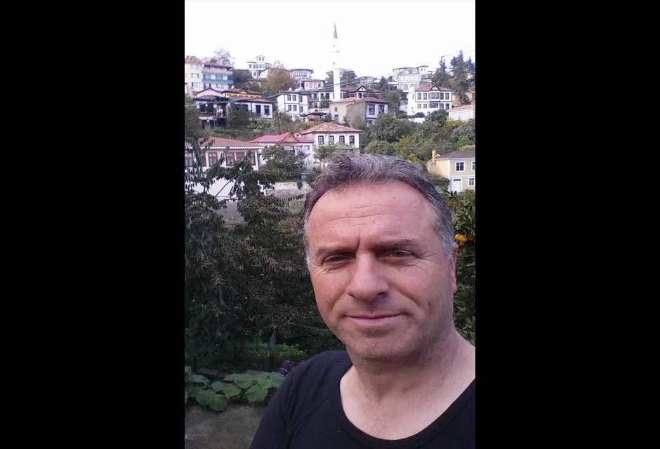 AKÇAABAT ÖMER ORHAN’A AĞLIYOR