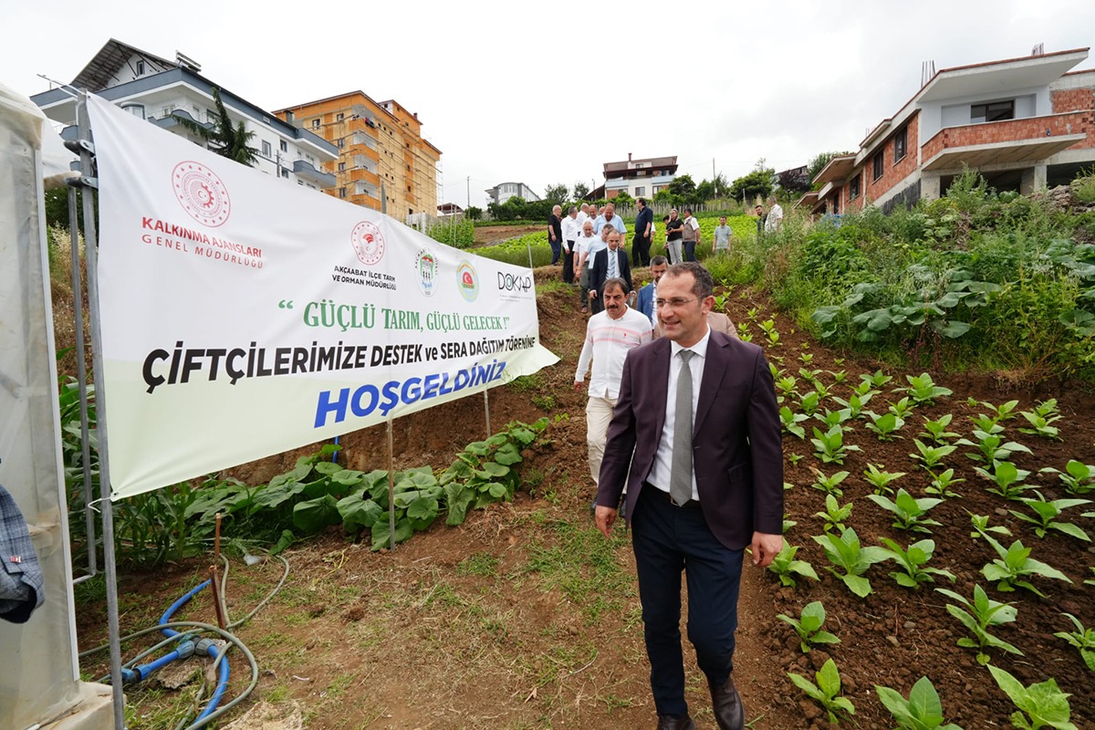 AKÇAABAT TARIMDA ÖRNEK OLMAYA DEVAM EDİYOR