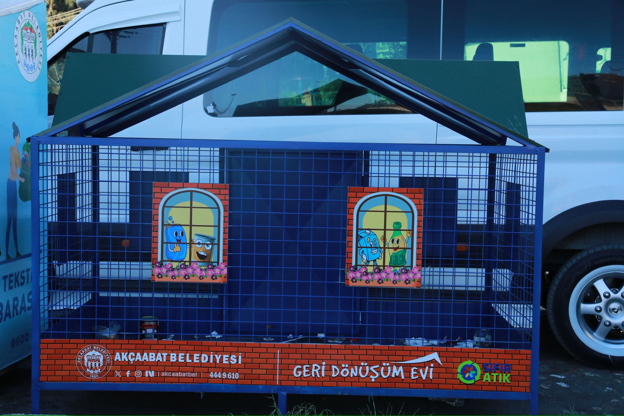 AK�AABAT�TA GER� D�N���M EVLER� MAHALLELERE YERLE�T�R�L�YOR
