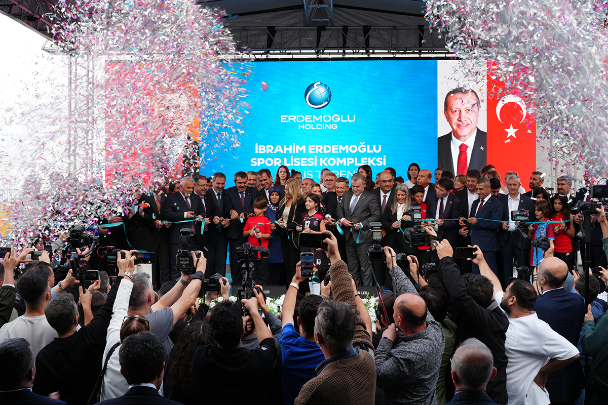 AKÇAABAT’TA İBRAHİM ERDEMOĞLU SPOR LİSESİ KOMPLEKSİNİN AÇILIŞI YAPILDI