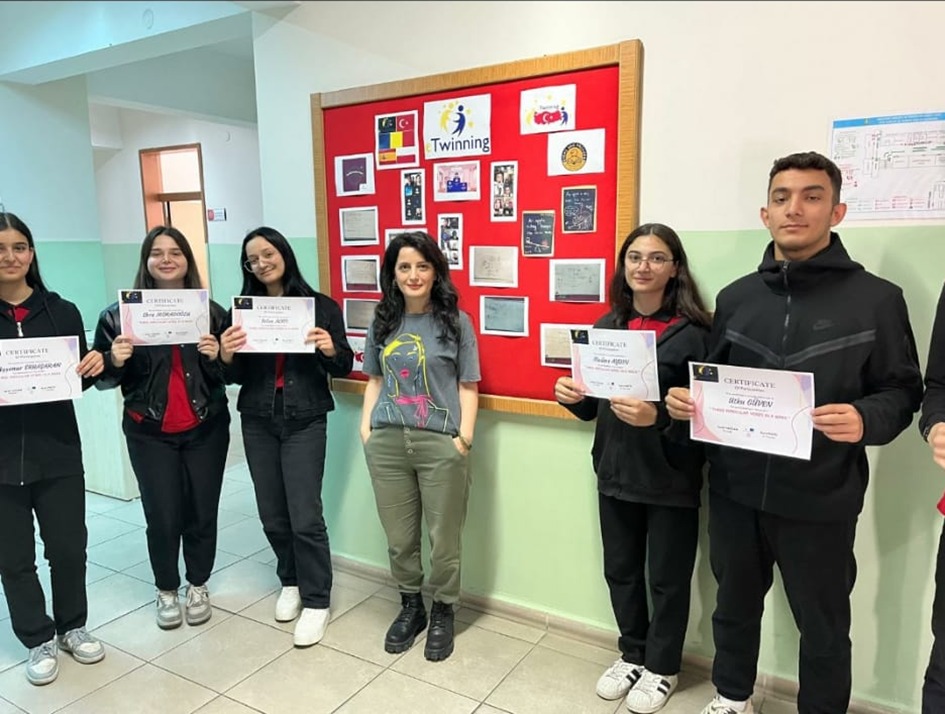 AKMESTEK’TE E-TWINNING RÜZGARI