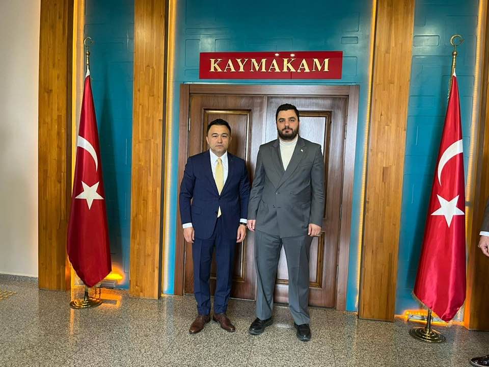 Anahtar Parti�den Kaymakama Ziyaret