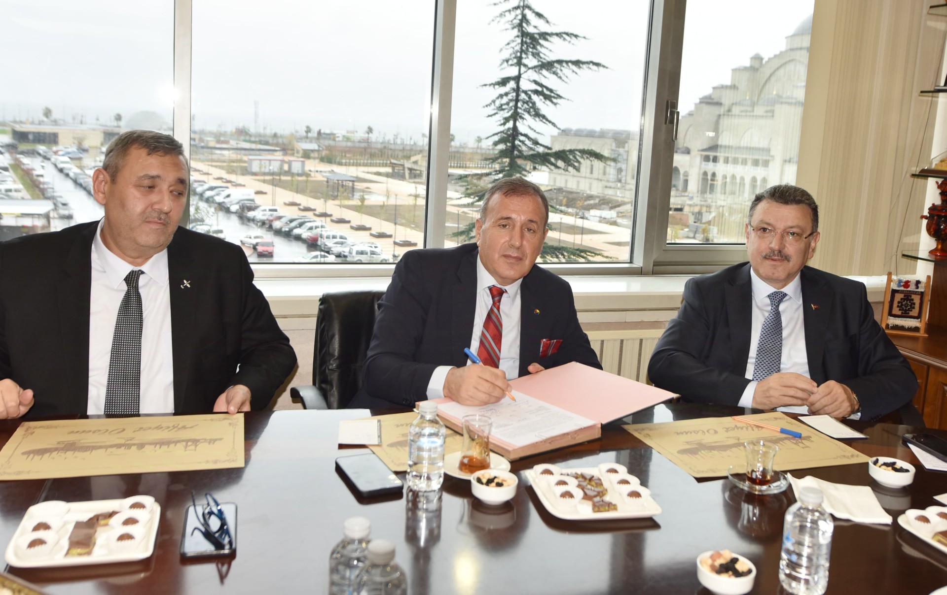 Araklı Hazır Giyim - Tekstil İhtisas OSB toplantısı yapıldı