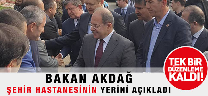 Bakan Akda, Trabzon'da ehir hastanesinin yerini aklad.

