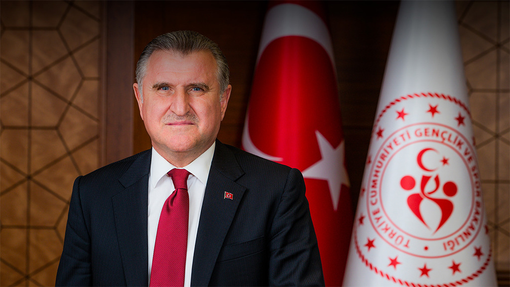BAKAN BAK AKÇAABAT’A GELİYOR