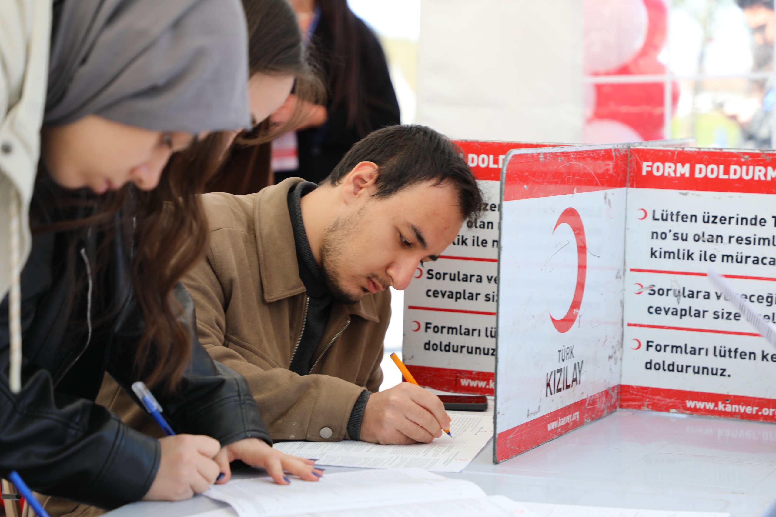 BAR� ile T�rk K�z�lay i� birli�inde kan ba���� kampanyas� ba�lat�ld�