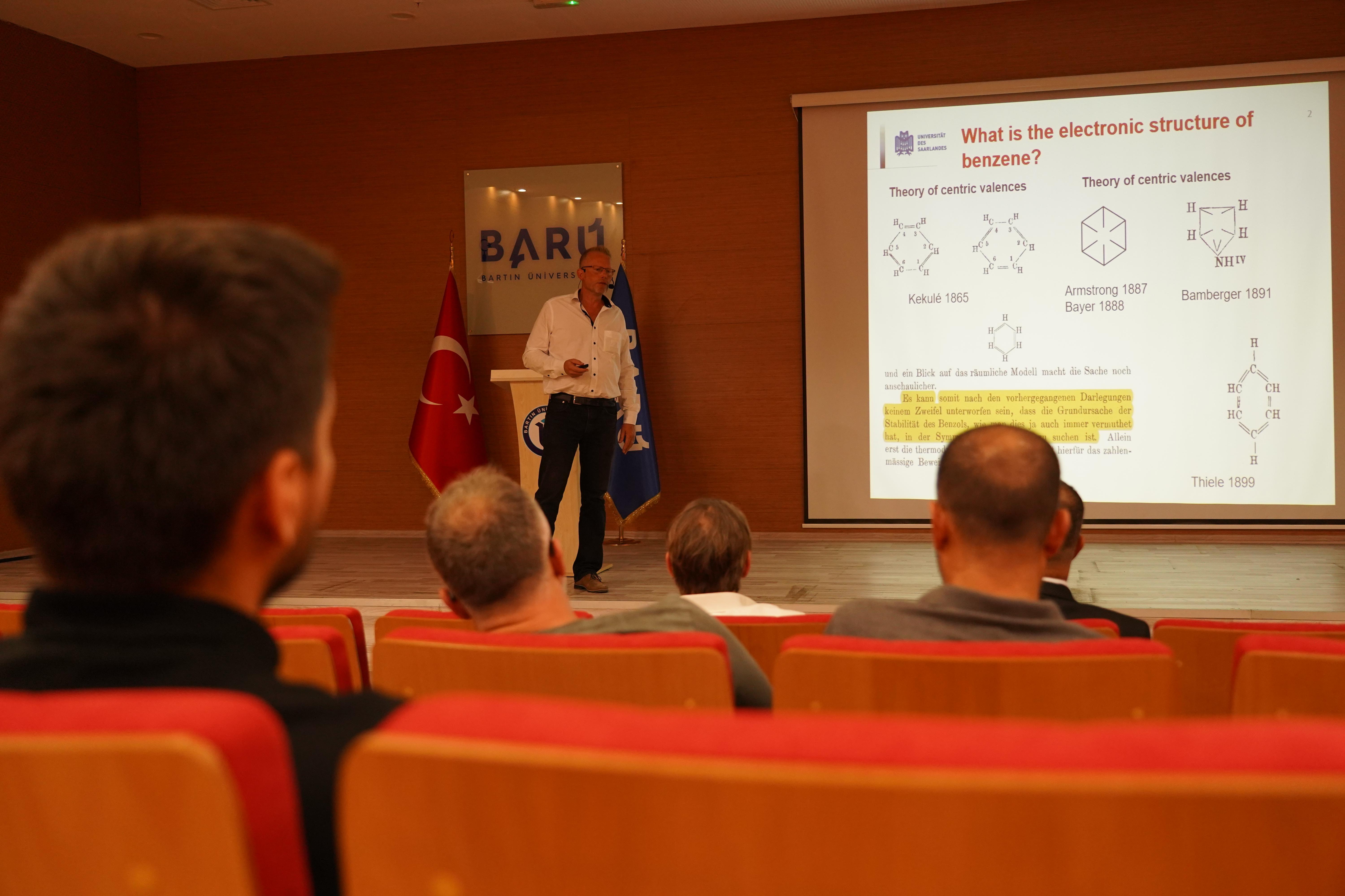 BARÜ uluslararası akademisyenleri ağırlamaya devam ediyor