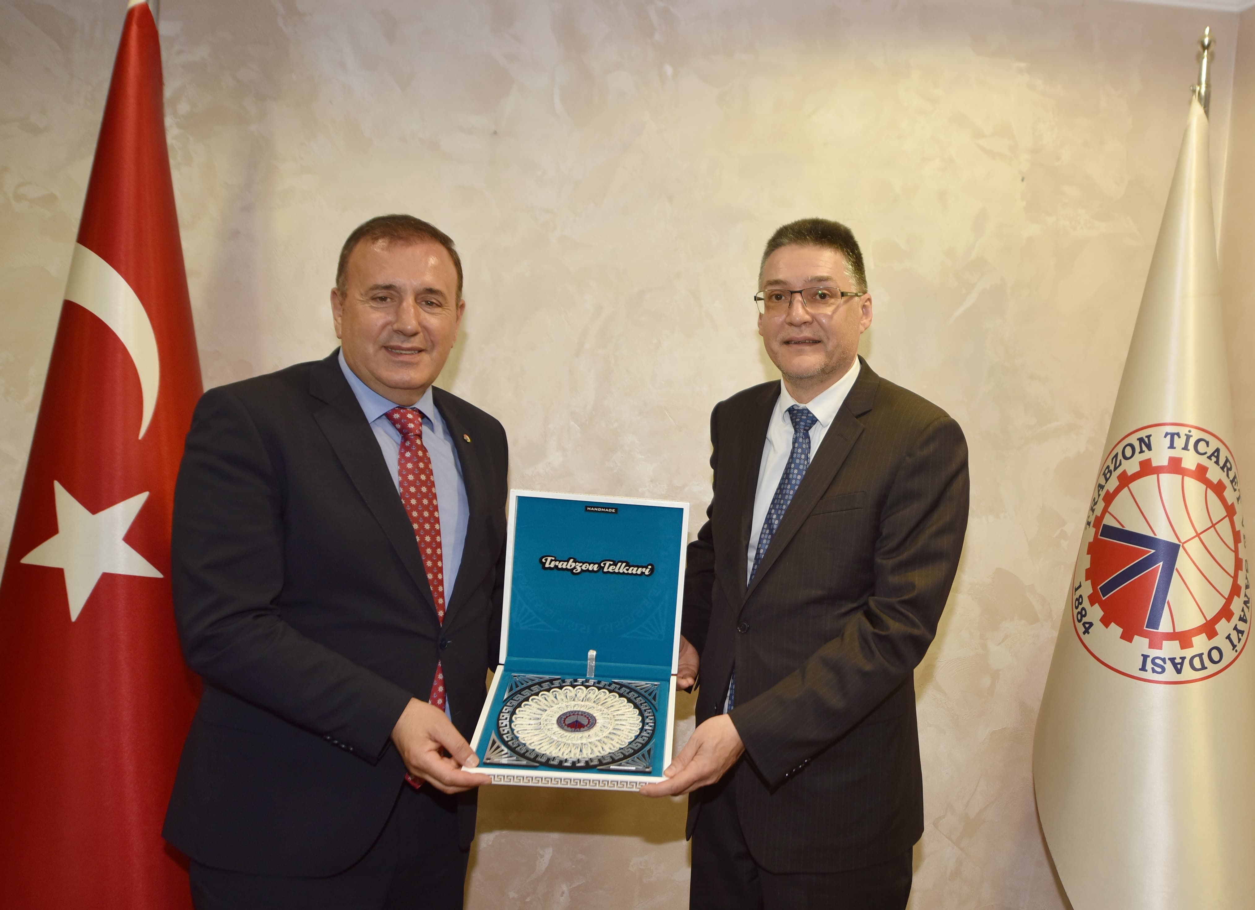 Bakan elebi i dnyasnn vize sorununu dile getirdi
