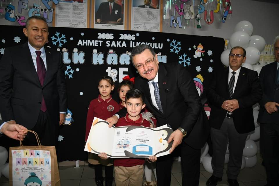 BA�KAN GEN�, KARNE HEYECANINA ORTAK OLDU