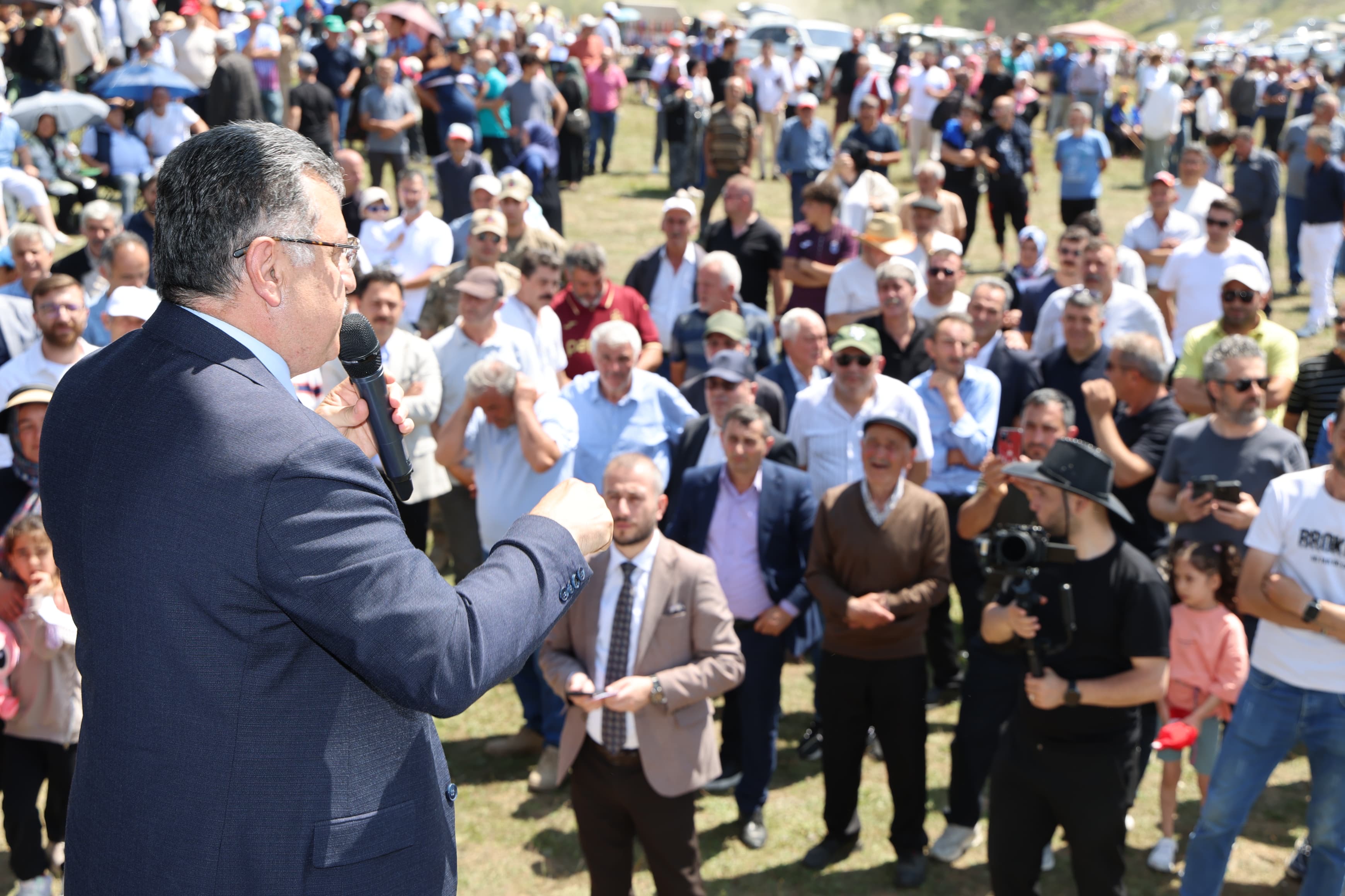 BA�KAN GEN�: �TRABZON DA G�M��HANE DE B�RD�R, B�RL���M�Z DA�M OLSUN�
