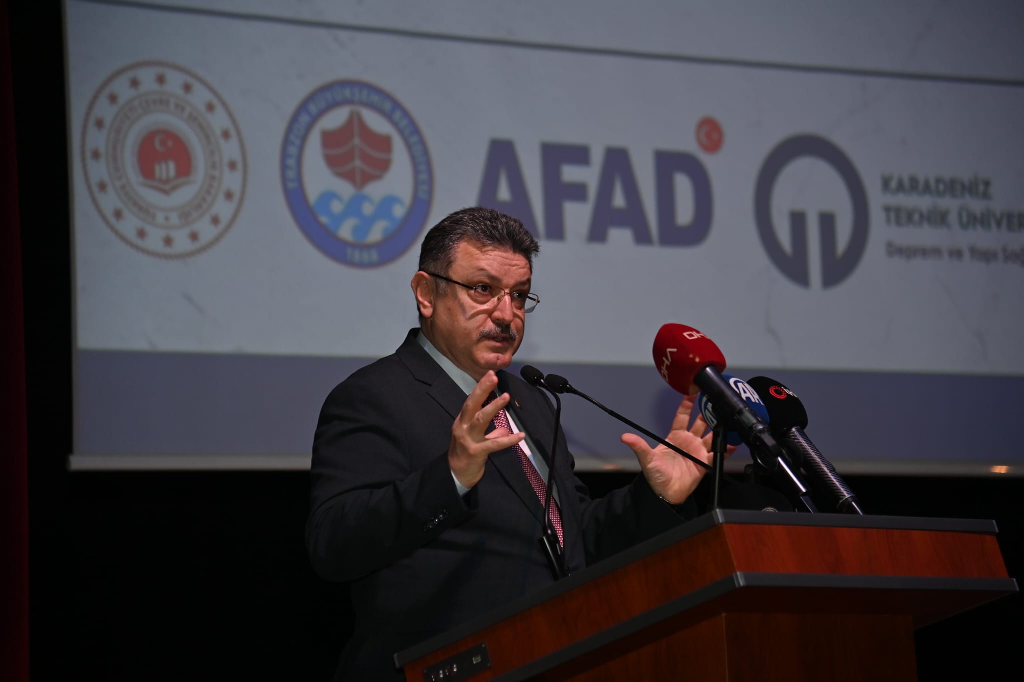 BAŞKAN GENÇ: TRABZON’DA YAPI STOKU ENVANTERİ ÇALIŞMASINI BAŞLATIYORUZ