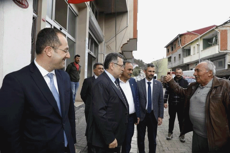 BA�KAN GEN� VE BA�KAN EK�M I�IKLAR MAHALLESݒNDE VATANDA�LARLA BULU�TU