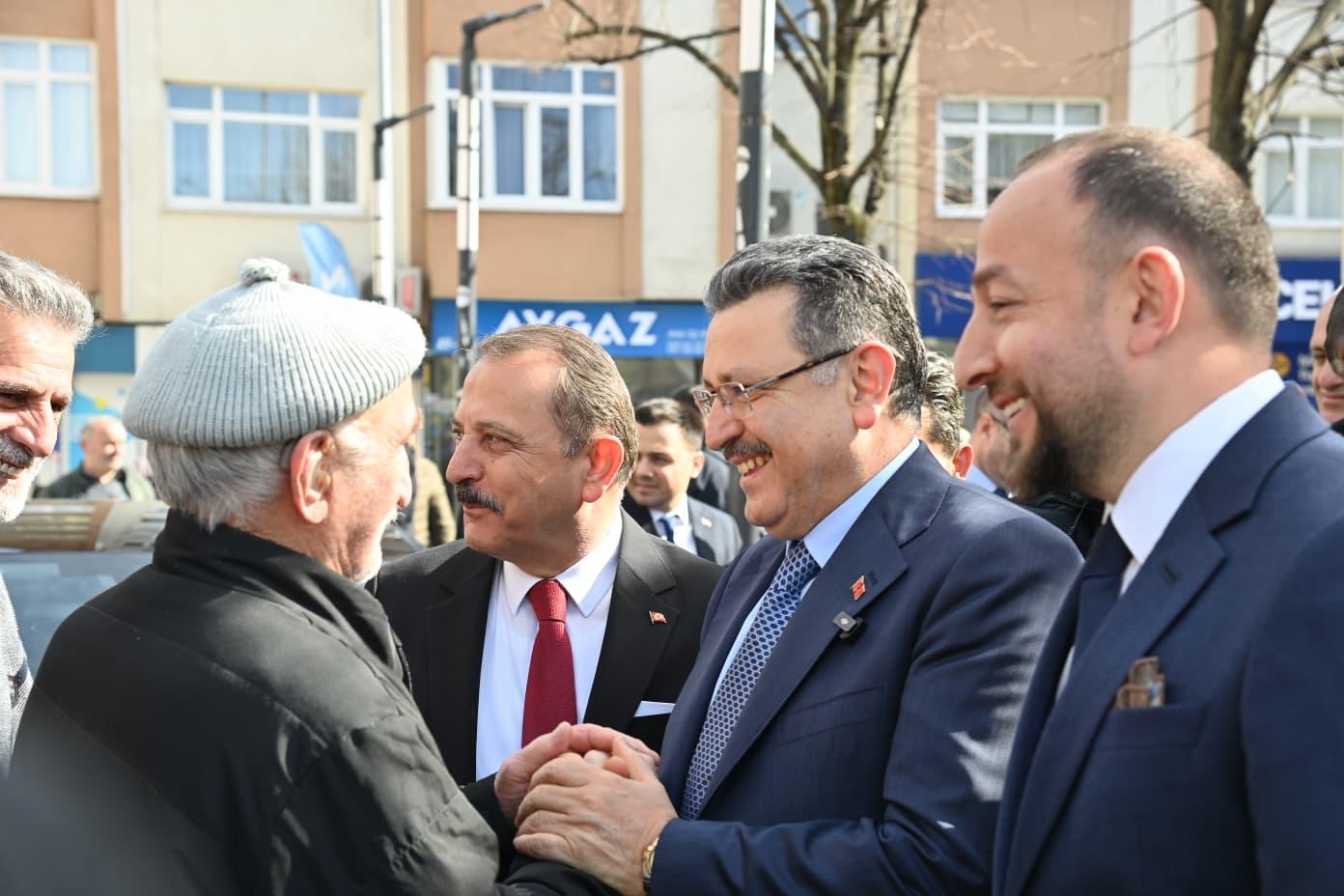 BA�KAN GENǒTEN BAYRAM MESAJI
