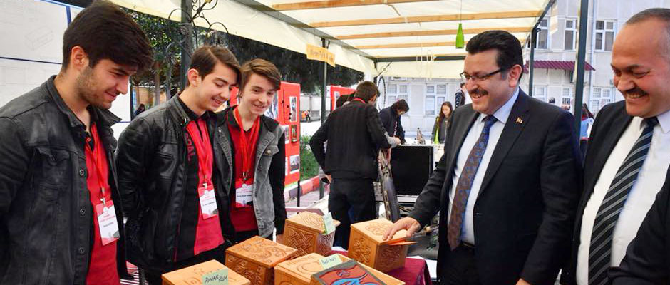 BAŞKAN GENÇ:TÜRKİYE BÜYÜYOR