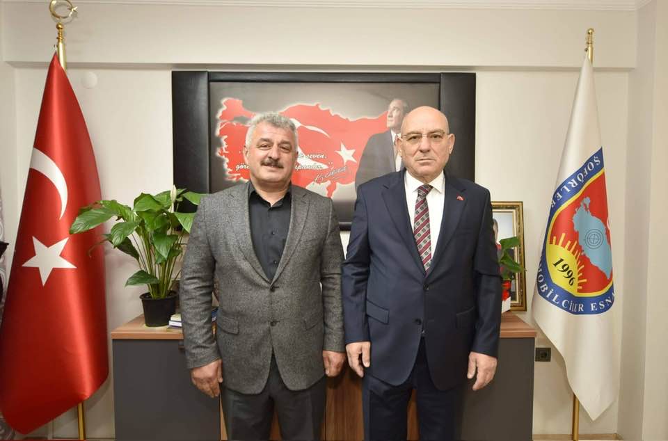 BA�KAN KARA BE��KD�Z� �OF�RLER ODASINI Z�YARET ETT�