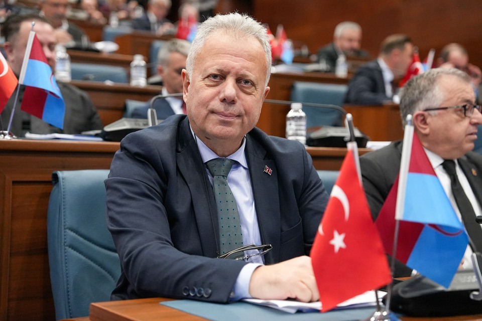 BAKAN KAYA: KIRSAL MAHALLELERDEK KANALZASYON SORUNU HALK SALIINI TEHDT EDYOR
