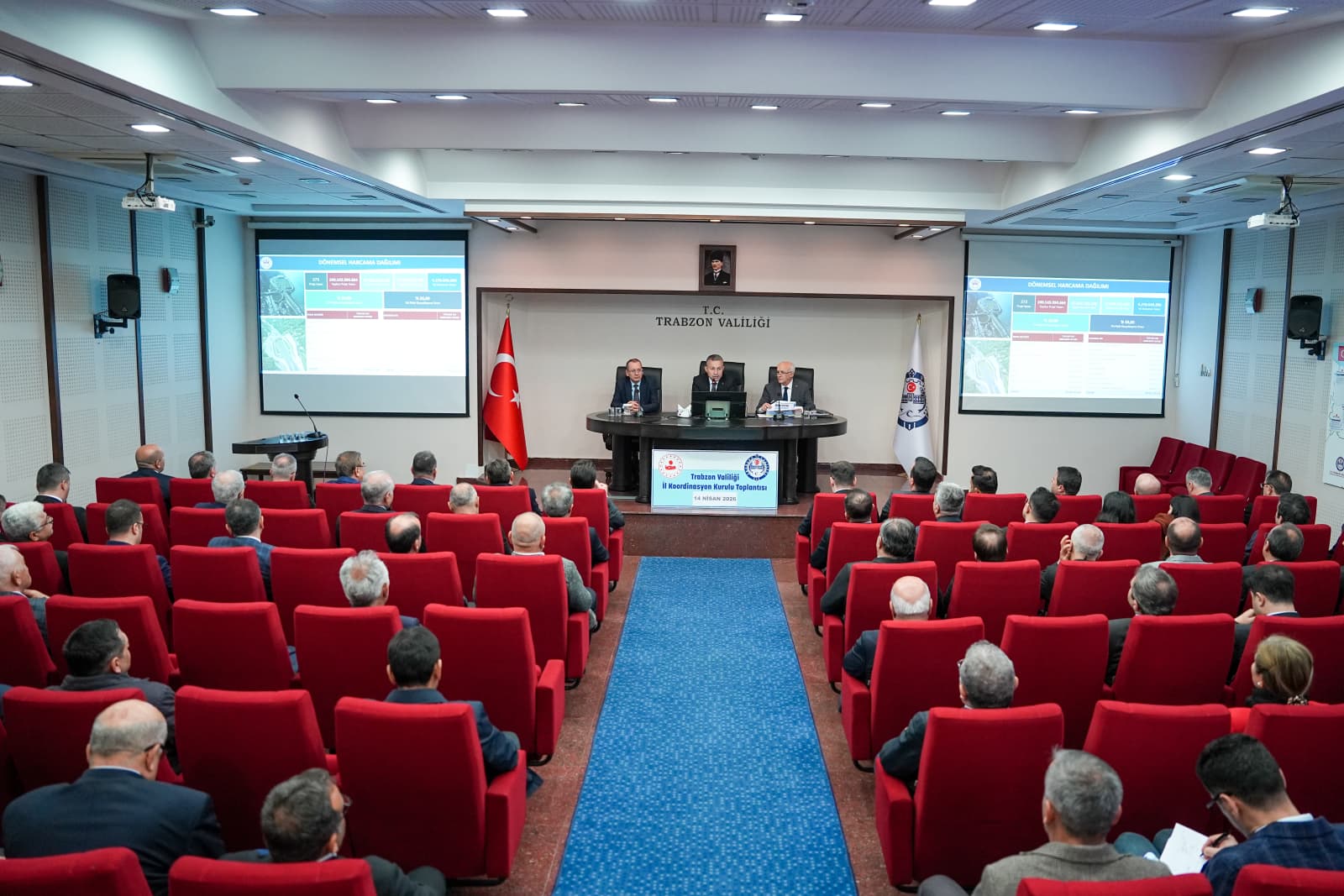 BA�KAN KAYA, ORTAH�SAR BELED�YESݒN�N �ALI�MALARINI ANLATTI