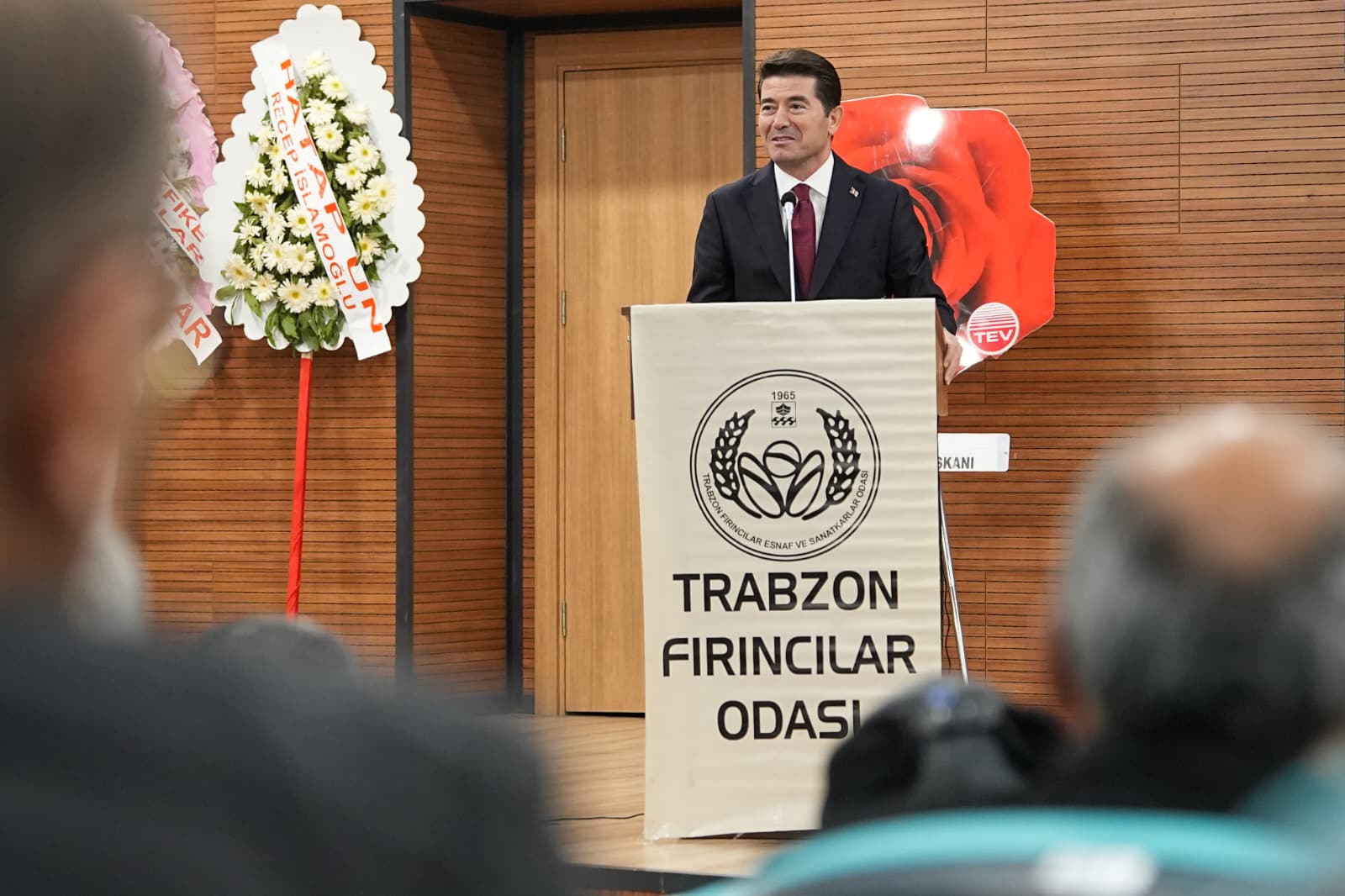 BA�KAN KAYA, TRABZON FIRINCILAR ODASININ KONGRES�NE KATILDI