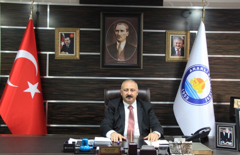 Başkan Recep Çebi’den Kadir Gecesi Mesajı