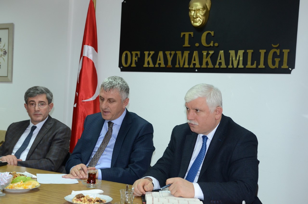 BAKAN SARIALOLU OKUL ALE BRL BAKANLARIYLA BULUTU


