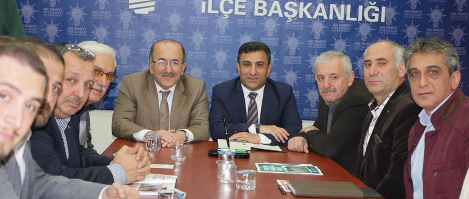 BAKAN TEKLATI TOPLADI