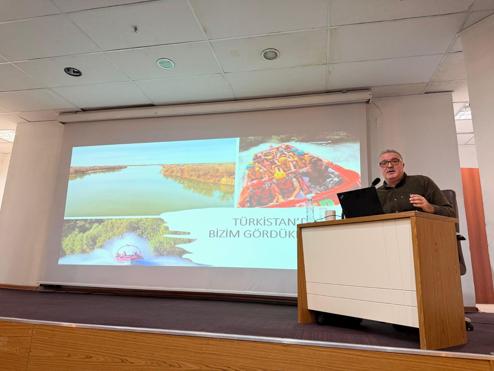 Bekta� T�rkmenistan�da Trabzon�u temsil ediyor

