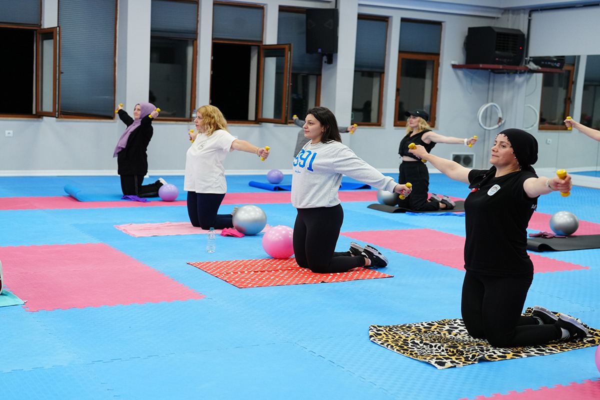 BELED�YEDEN KADINLARA SPOR DESTE��
