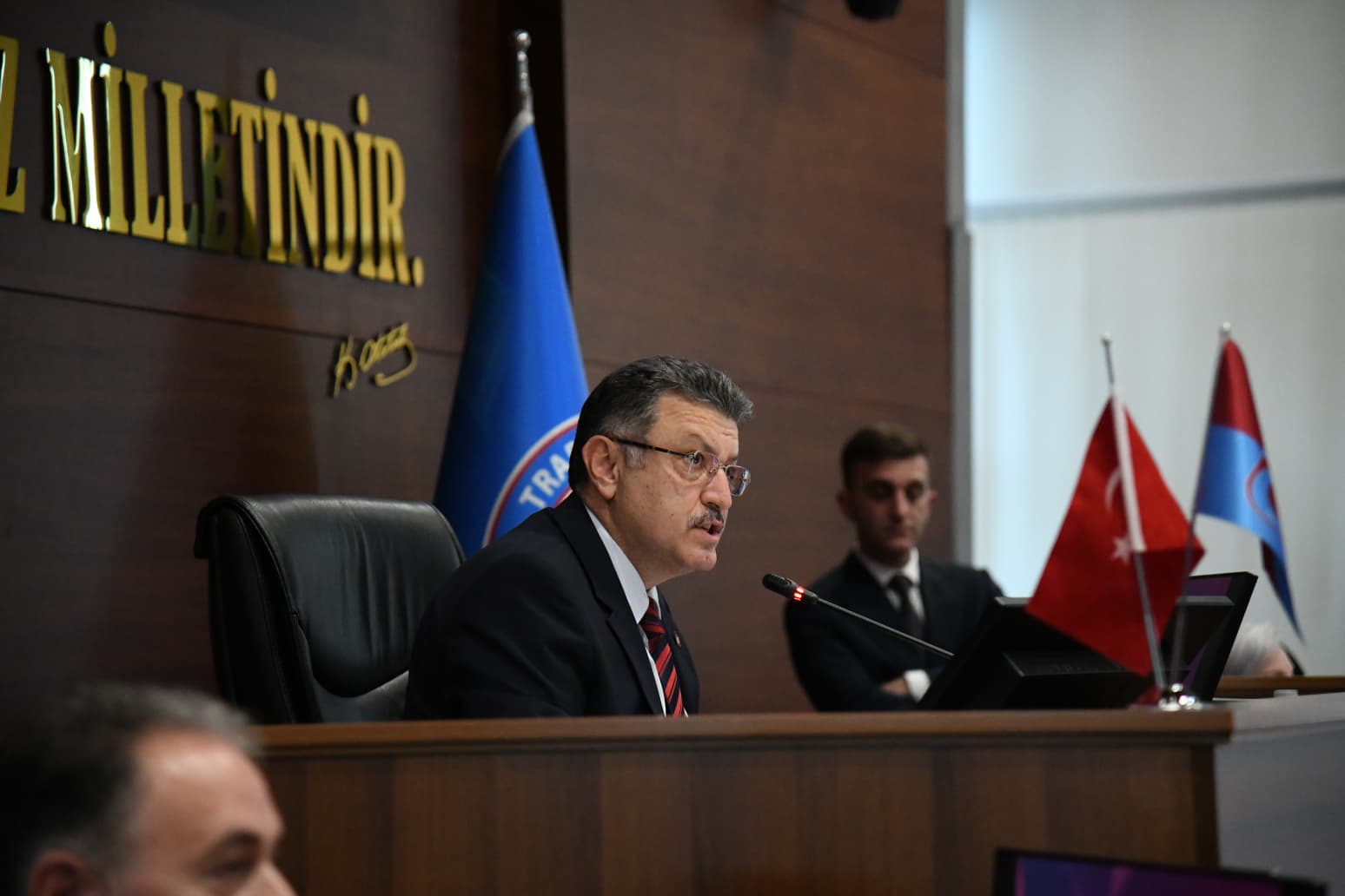 Büyükşehir Belediye Meclisi Toplantısı'nda konuşan Başkan Genç: