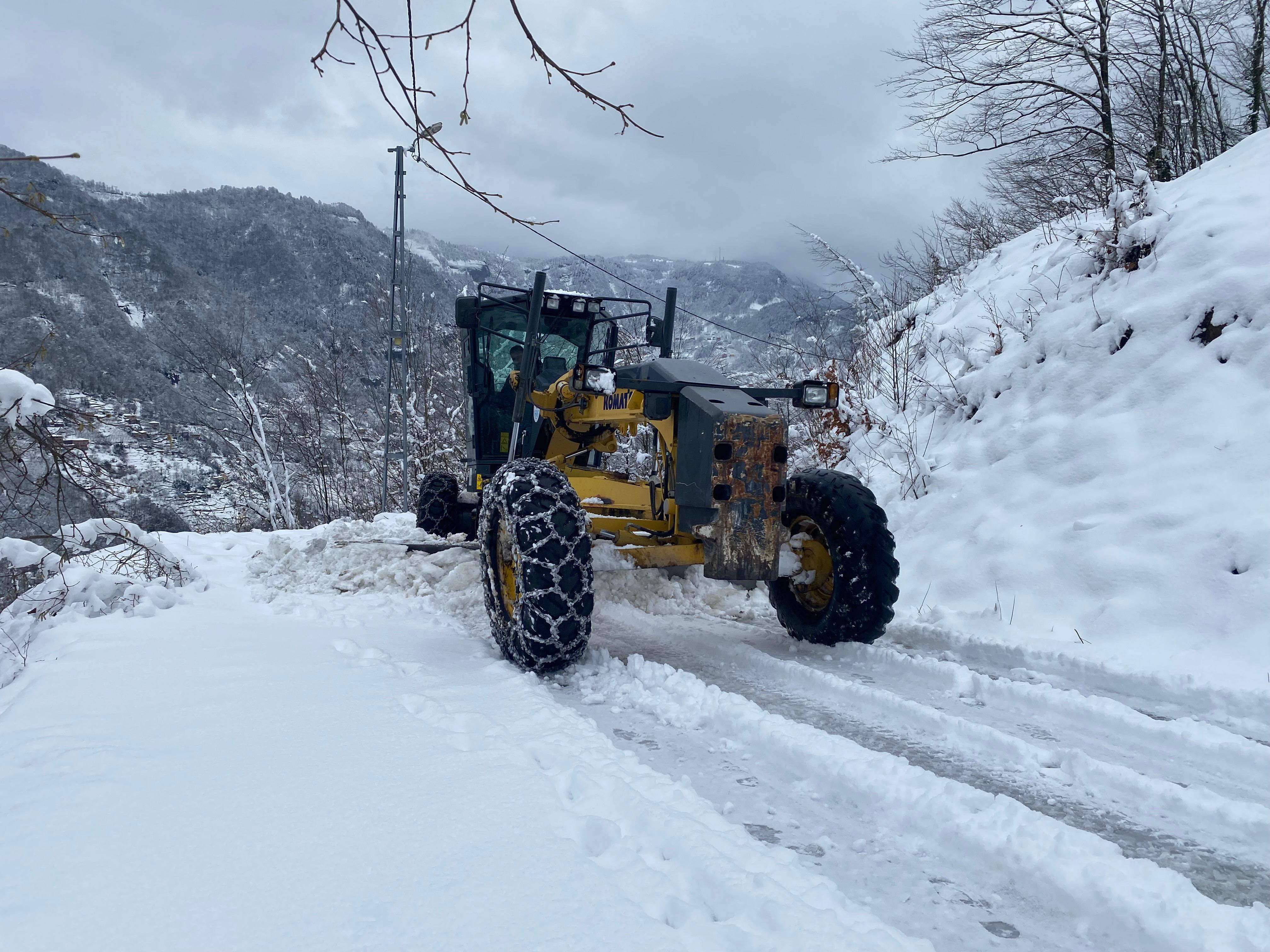 B�Y�K�EH�R EK�PLER� KARLA M�CADELEY� S�RD�R�YOR
