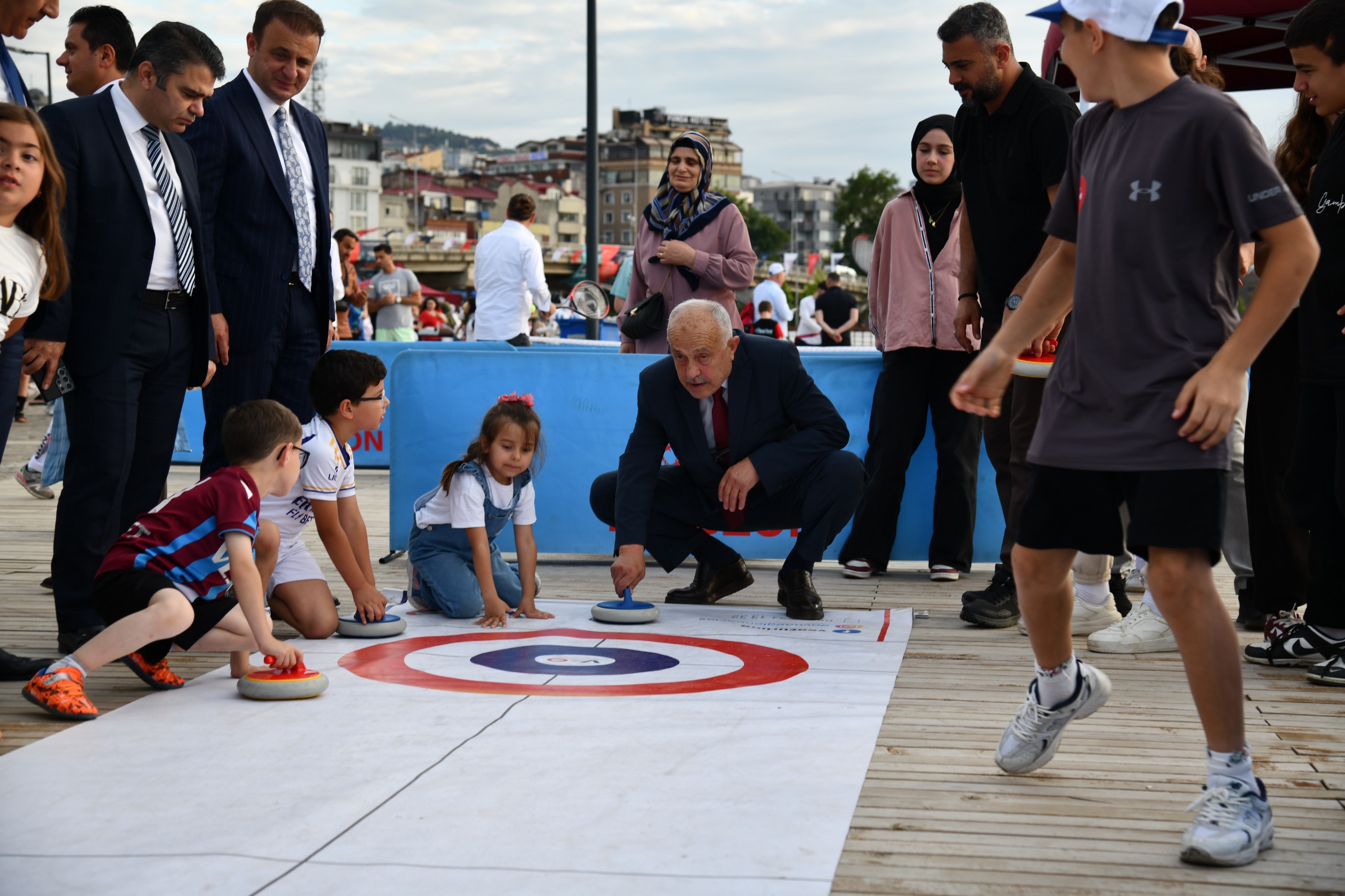 Büyükşehir’den 10 bin çocuğa ücretsiz spor eğitimi