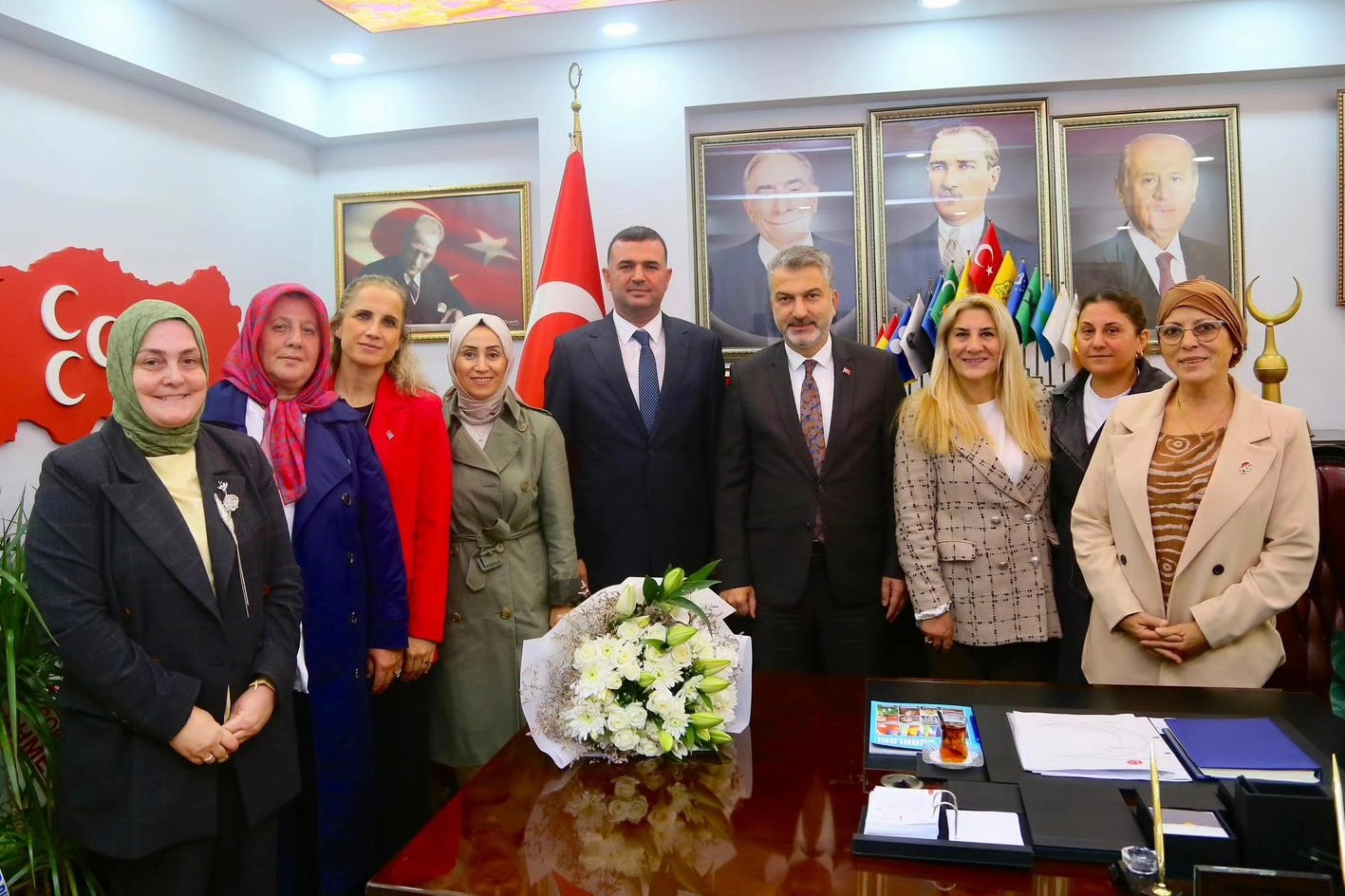 Büyükşehrin başkanı MHP il başkanı Tolgay Sivrikaya’yı ziyaret etti