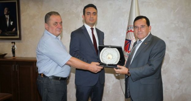 Çaykara Kaymakamı Veda Etti