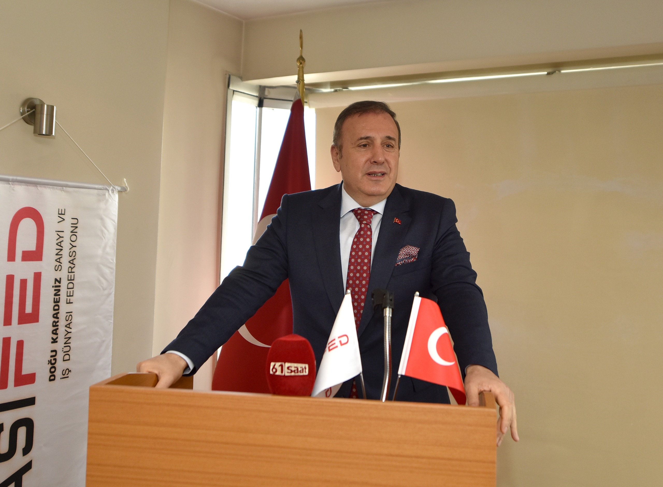 �elebi: B�lgesel i� birli�ini �nemsiyoruz, birlikteolursak g��l� olur ve kalk�n�r�z