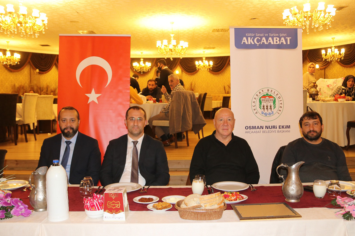 CEMYET BAKANLARI AKAABATTA BULUTU
