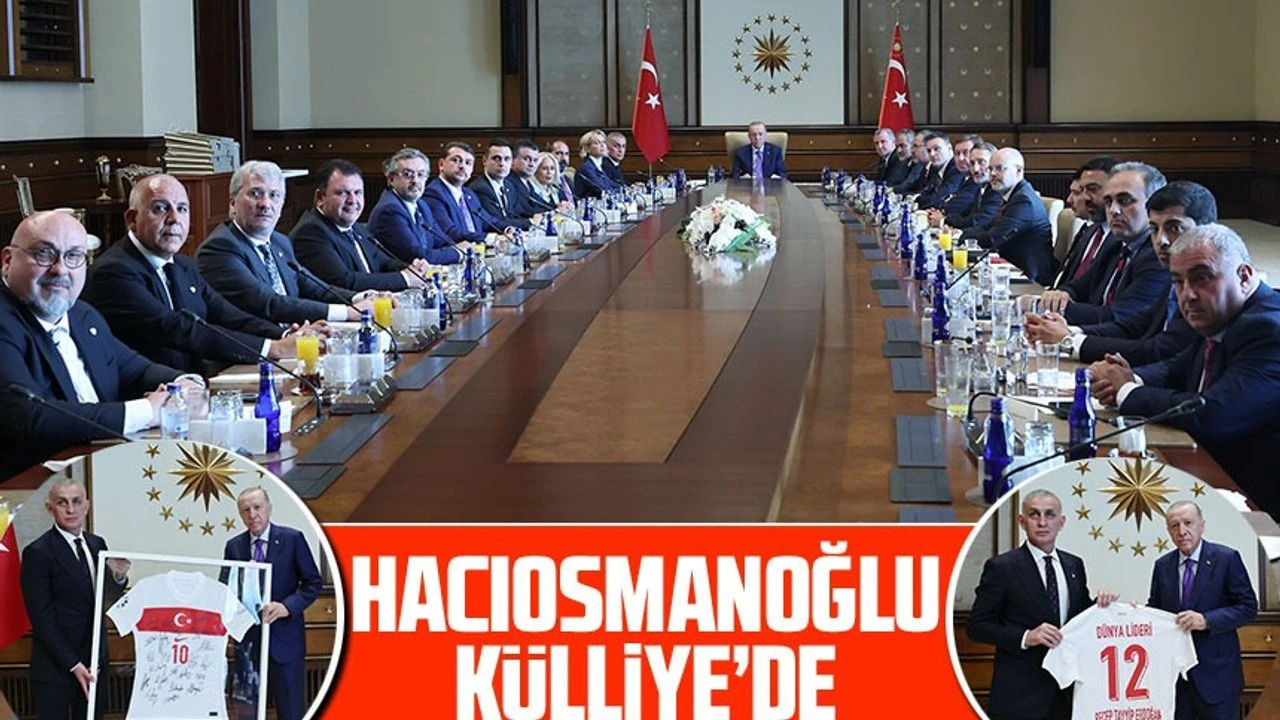 Cumhurbakan Erdoan, TFF Bakan Hacosmanolu ve Ynetim Kurulu yelerini Kabul Etti