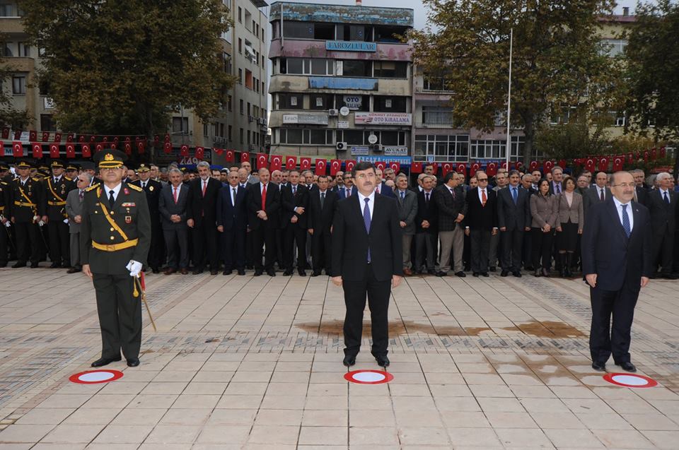 Cumhuriyetimizin Kuruluunun 92.Yldnm Trabzonda Cokuyla Balad
