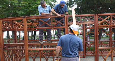 Darca belediyesi park dzenlemesi yapyor.