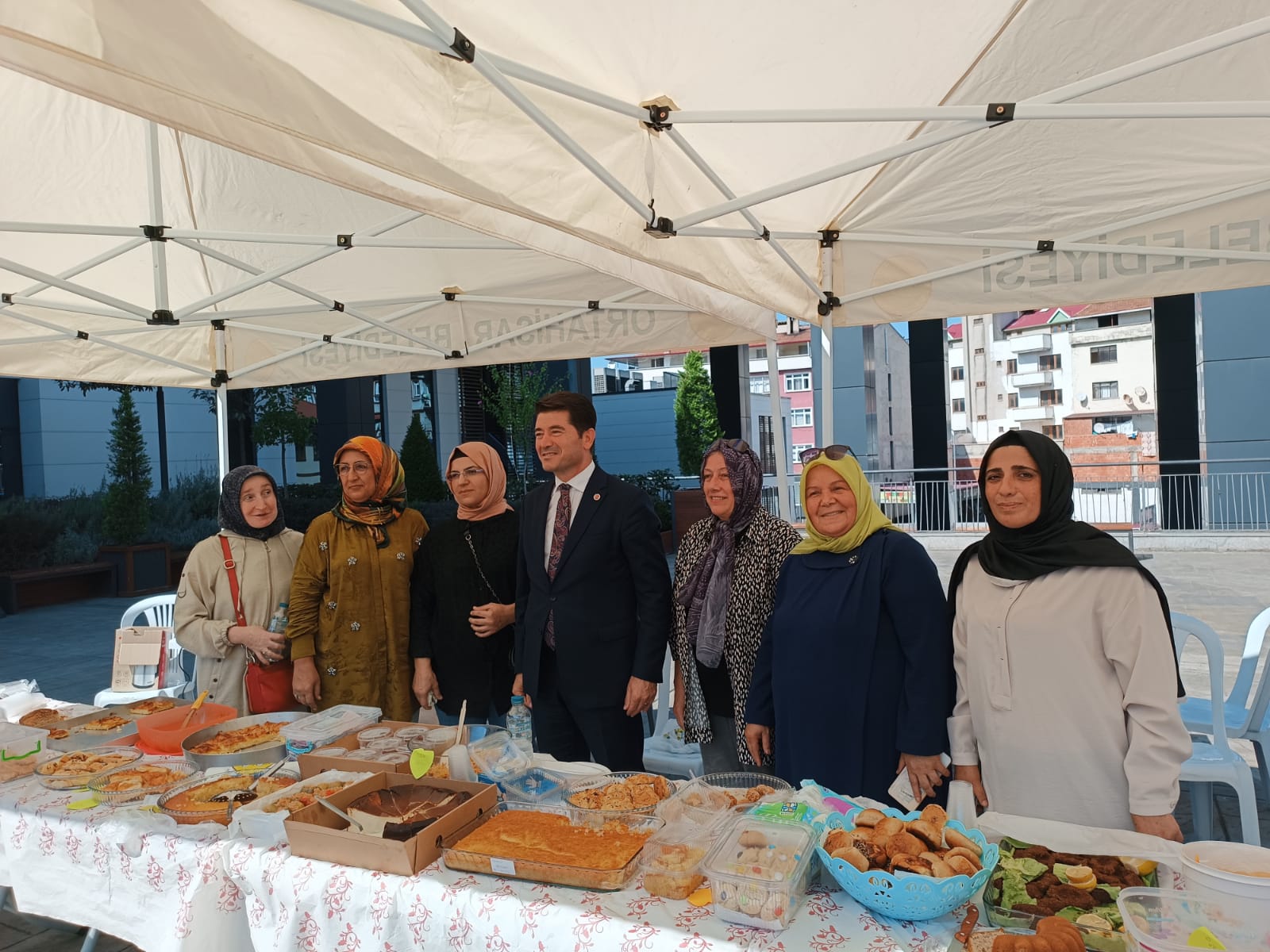 DOĞU KARADENİZ EMES ÖZEL BİREYLER DERNEĞİ KERMES DÜZENLEDİ