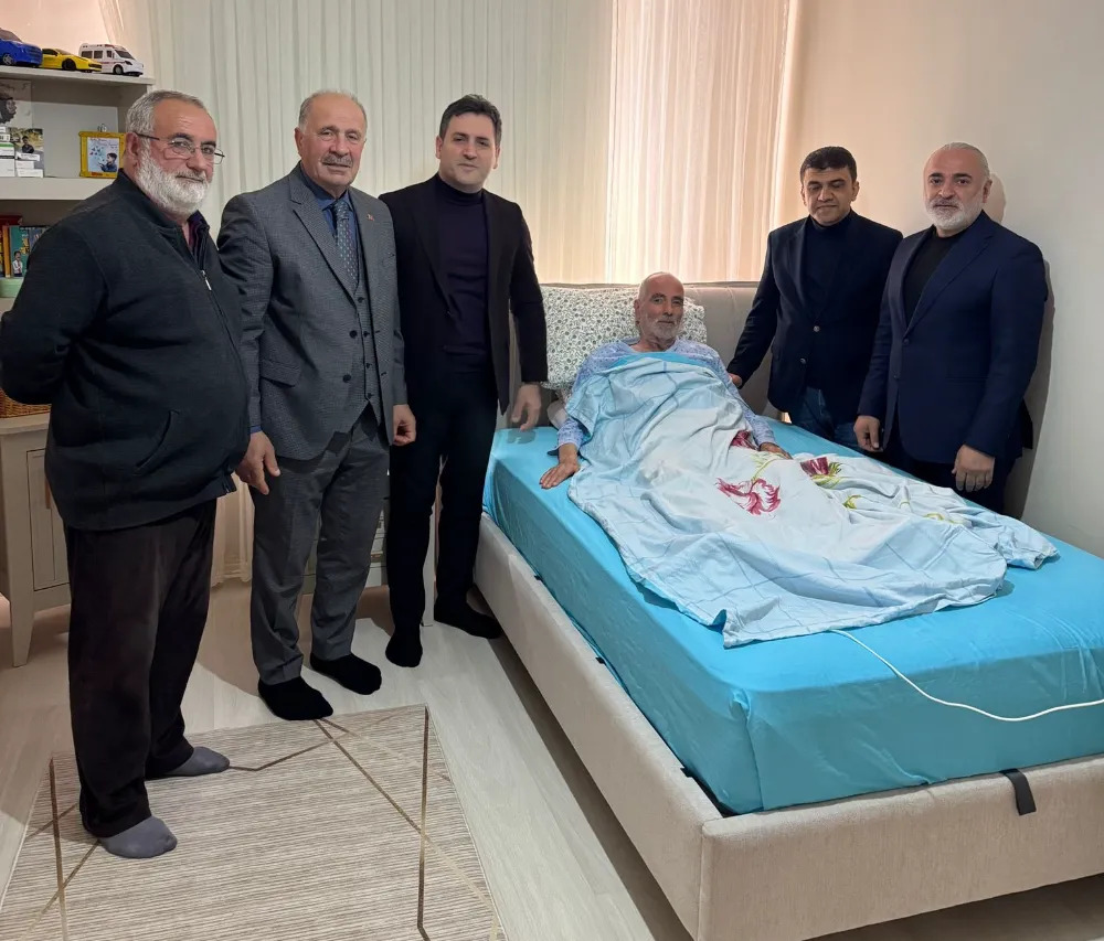 ESK� DOSTLARDAN VEFA Z�YARET�
