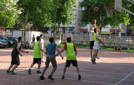 Festivali spor etkinlikleri ile balyor.