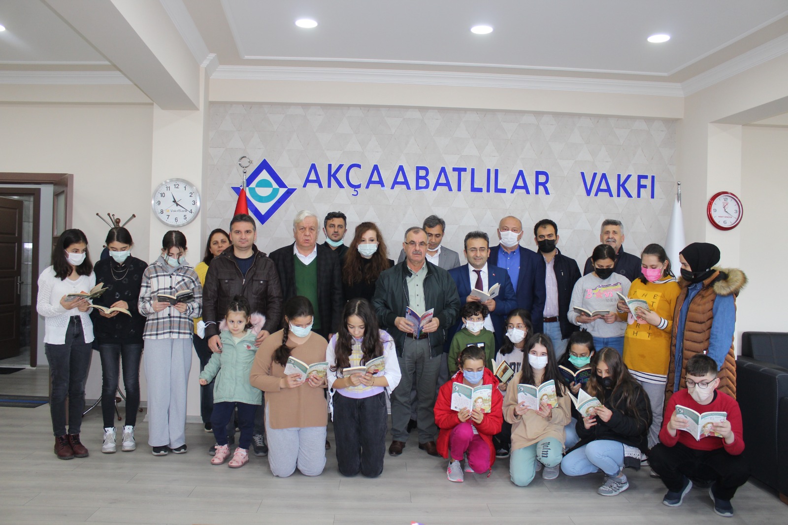 GENLER OKUDUKA AKAABAT OKUR