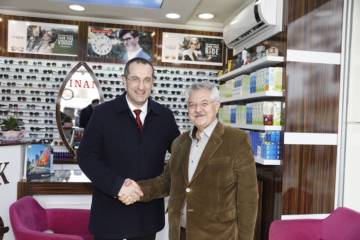 G�LEN Y�ZLER, SAM�M� SOHBETLER: BA�KAN EK�M HER FIRSATTA SAHADA