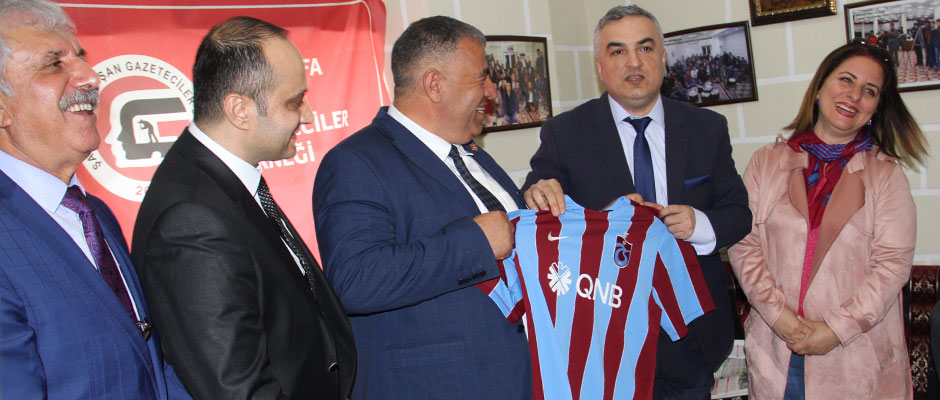GNEYDOUDA TRABZONSPOR RZGARI
