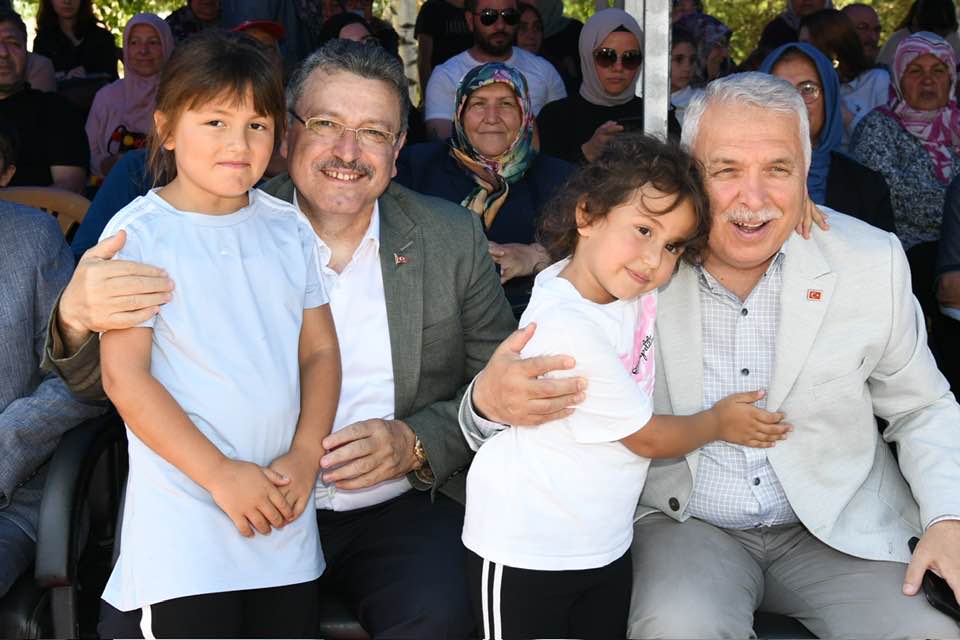 HAÇKALI BABA DUALARLA ANILDI