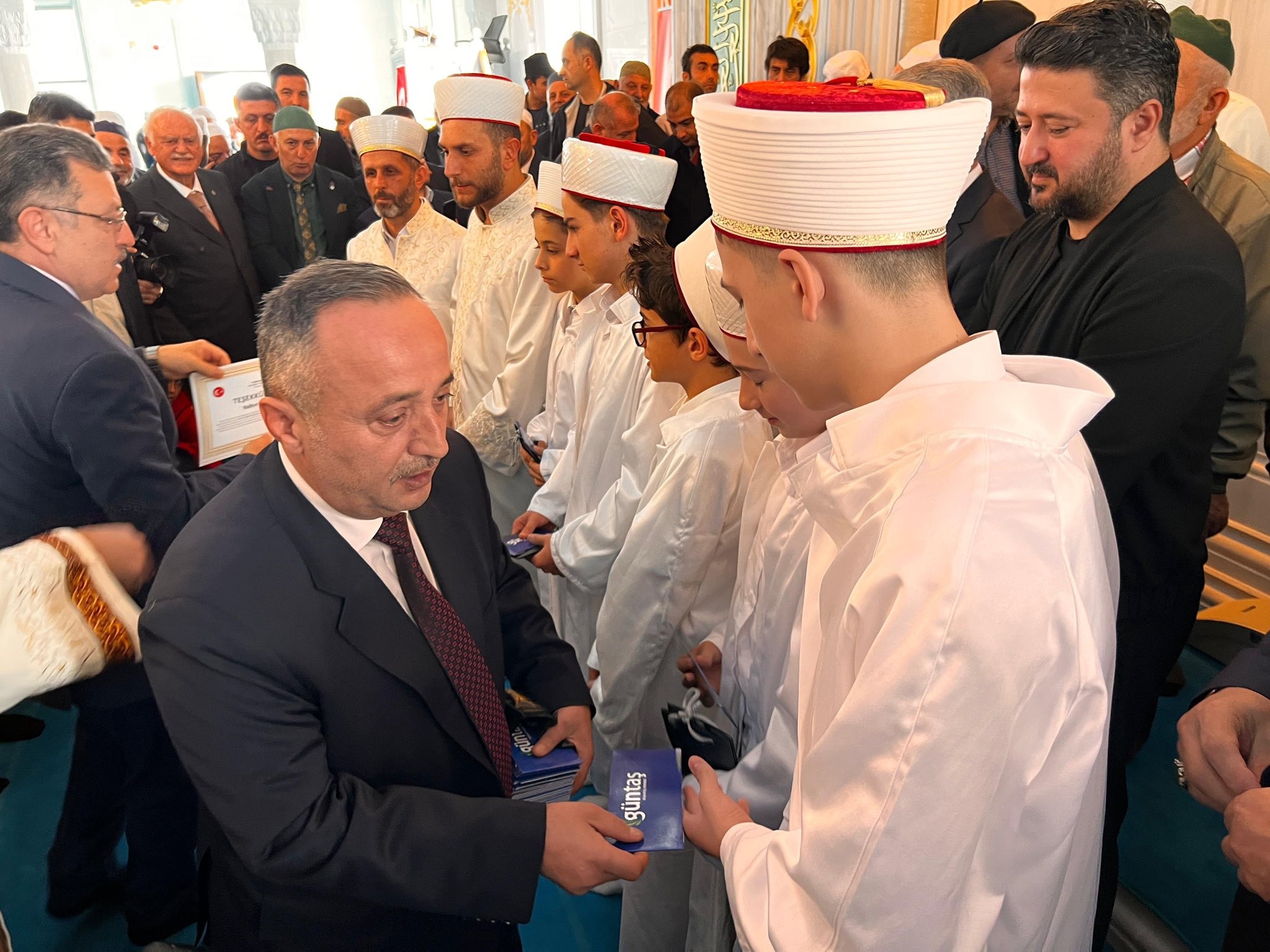 HAFIZLARIMIZIN CAZET MBAREK OLSUN