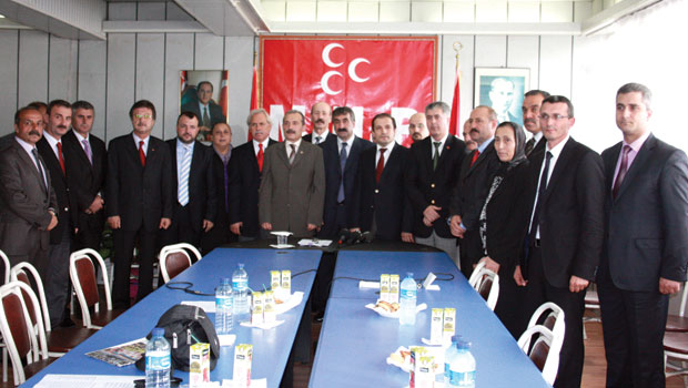 İl çekildi ilçeler direniyor