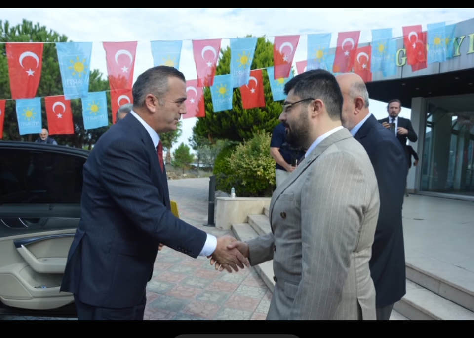 �Y� PART� �L�E KONGRES� YAPILDI